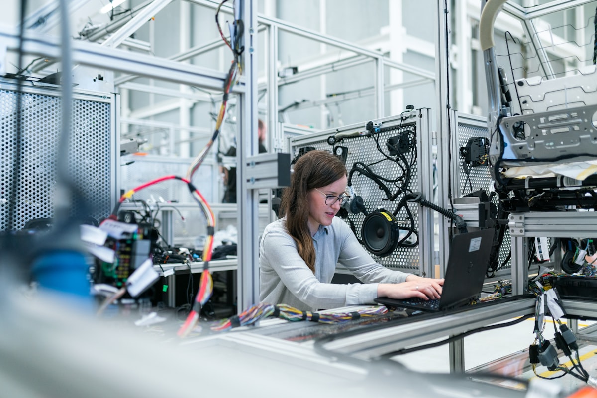 Industrial Robot Arm